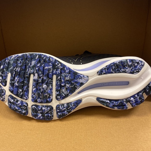 Mizuno woman’s Wave Rider 25 running shoes. Size 6 brand new in box never worn - Picture 3 of 10